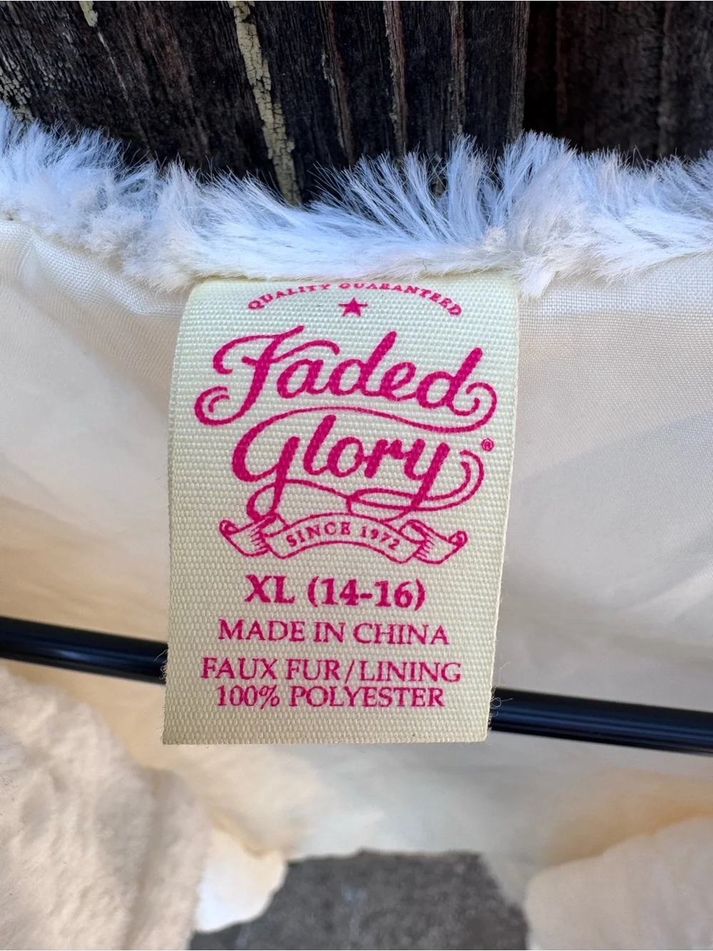 Faded Glory Cream Faux Fur Vest